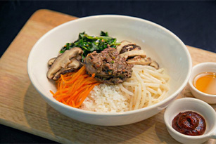  소고기 나물비빔밥